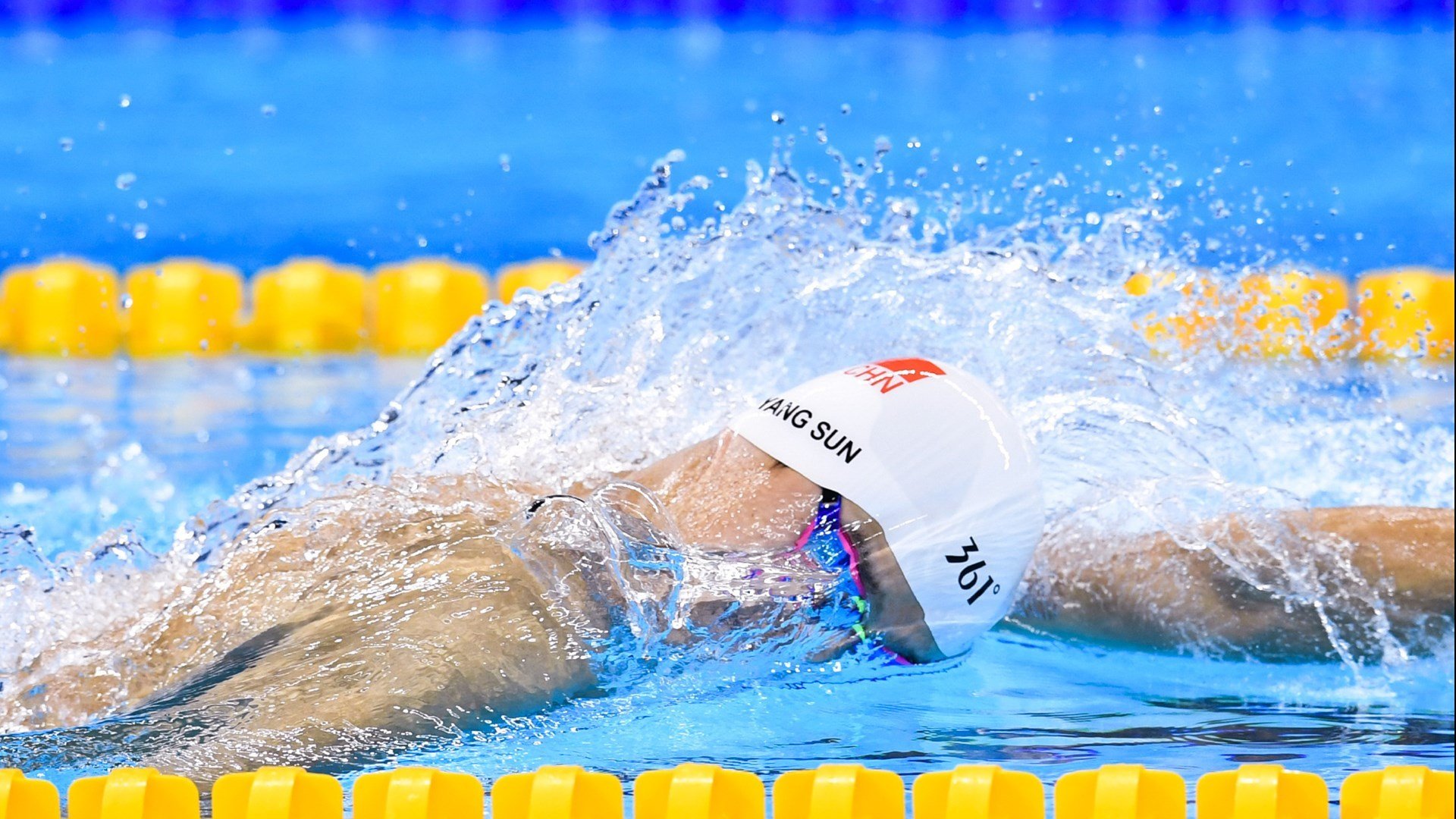 男子混合泳项目成绩稳健,男子混合泳比赛